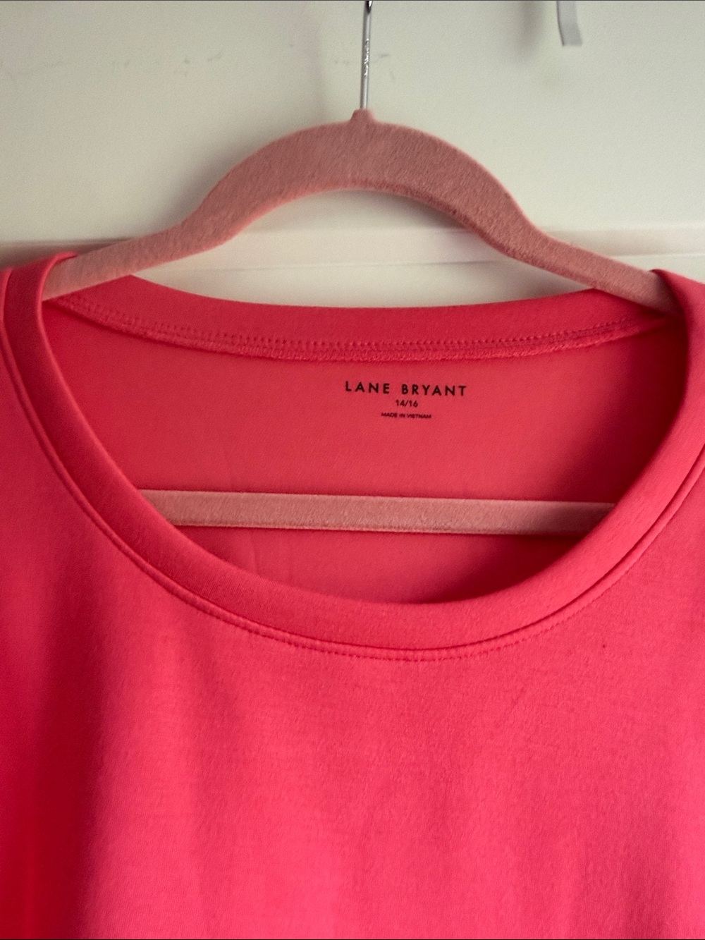 Lane Bryant Neon Pink Short Sleeve Crewneck Top - Picture 4 of 5